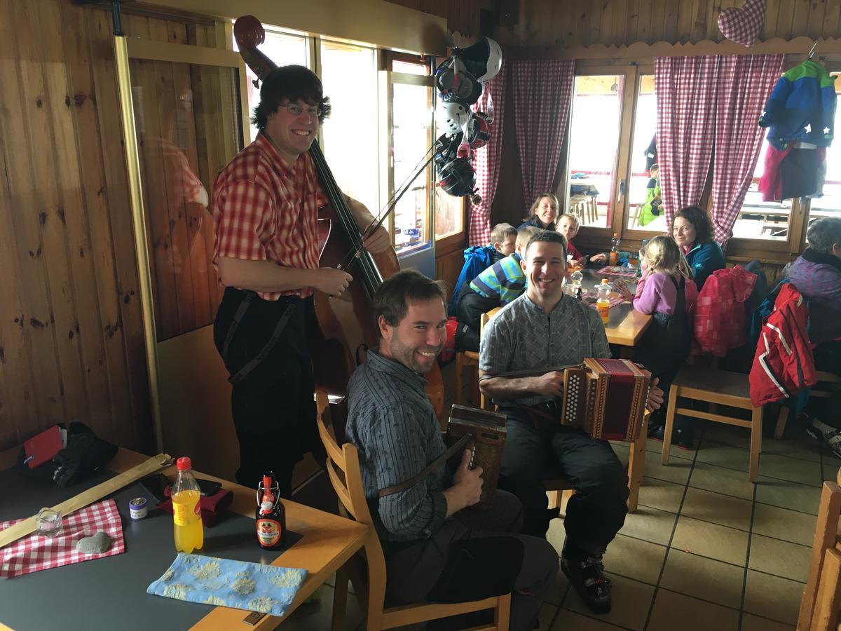 Hostel Restaurant Fleschboden Rosswald Zewnętrze zdjęcie